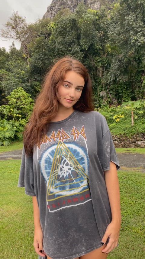 Flashing in Hawaii <3