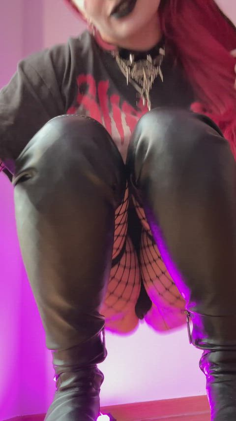 Model NSFW OnlyFans Porn GIF by leahmeowmeow