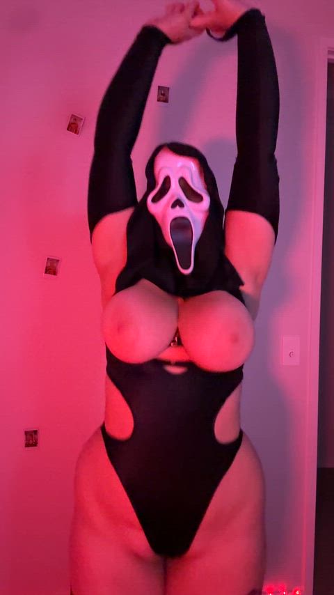 You’re too scared to rail me in ghost face