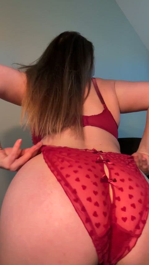 Does this peach stir something inside you?