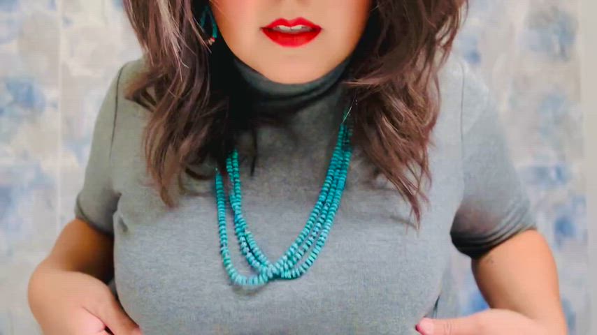 Friday flash from your Reddit Navajo babe 😏