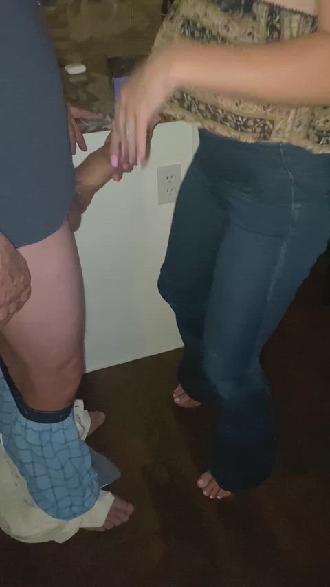 His dick is legit heavy in my hand 😮‍💨