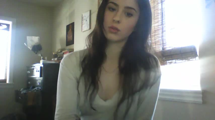 Anyone know who she is ? Does she have more videos ?