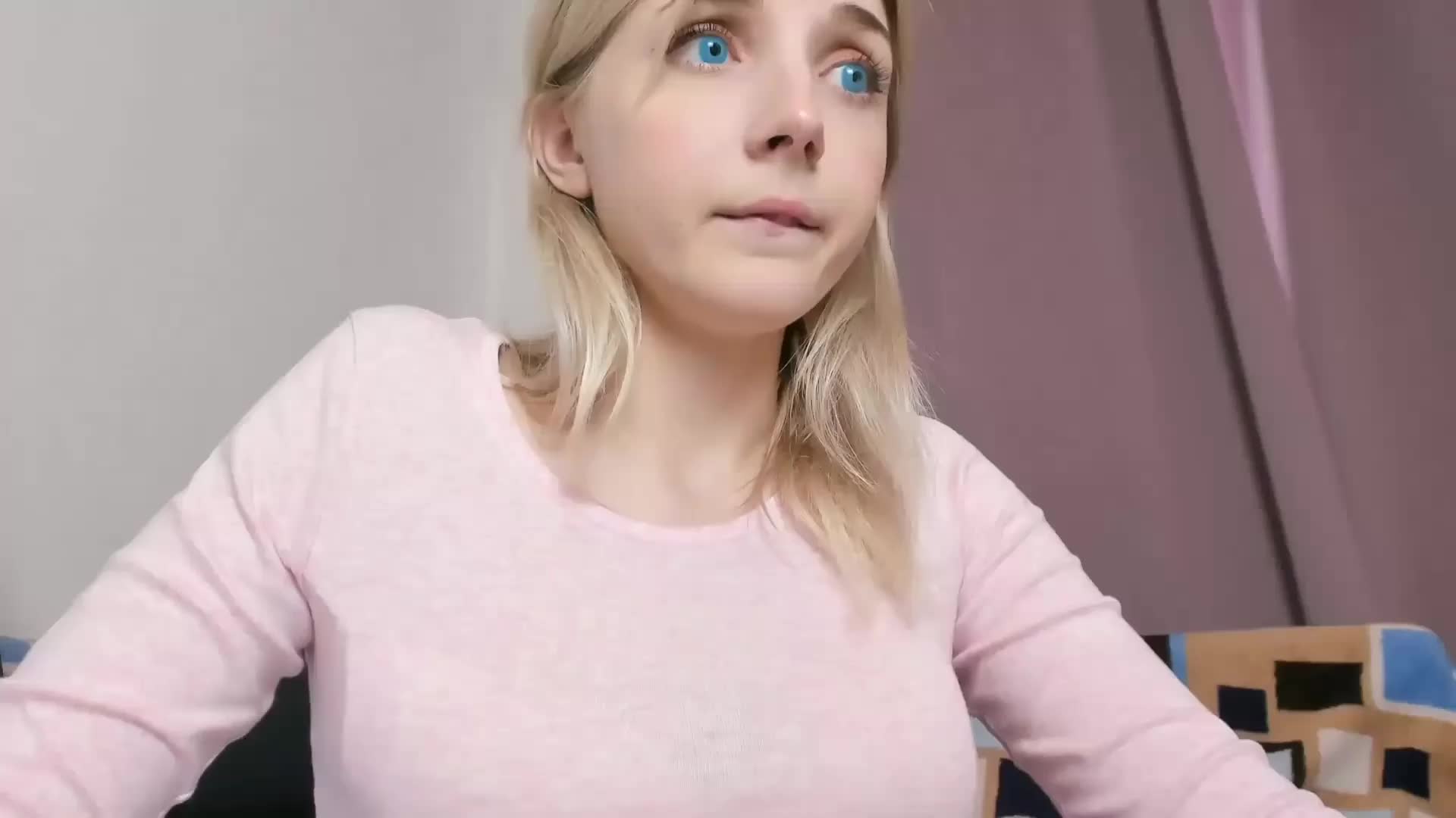 Cutie Trying To Drop Her Titties