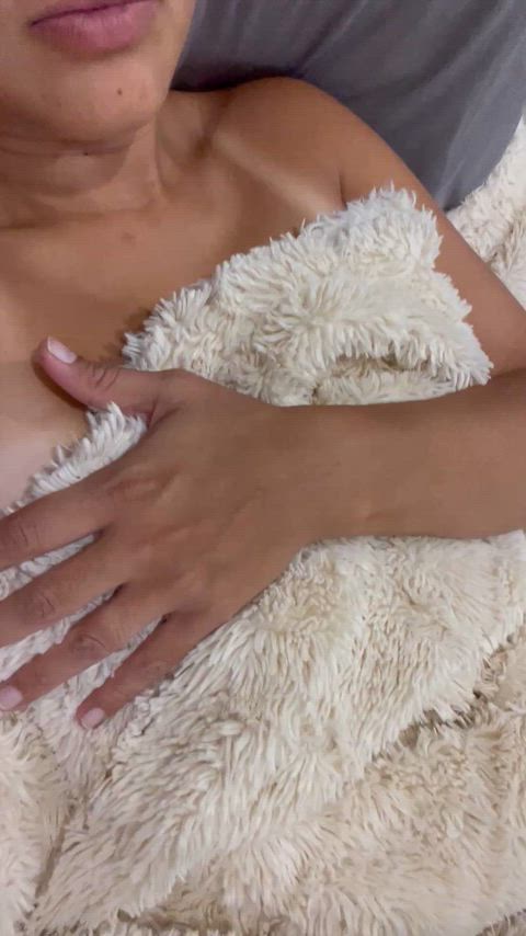 The way she jiggles her tits gets my dick hard every time