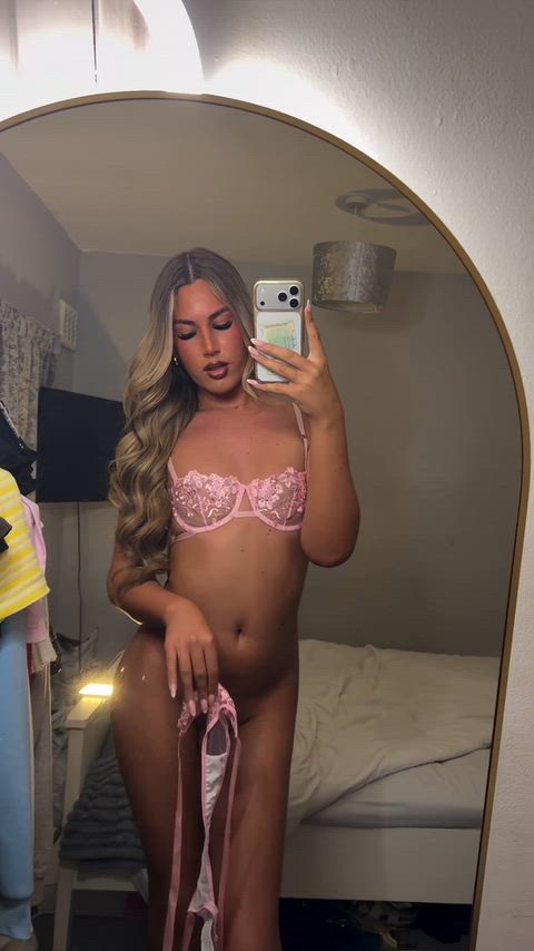 Blurred video preview