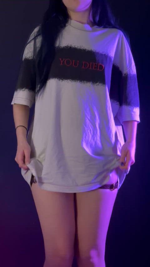 Do you like what's hiding under my baggy top?