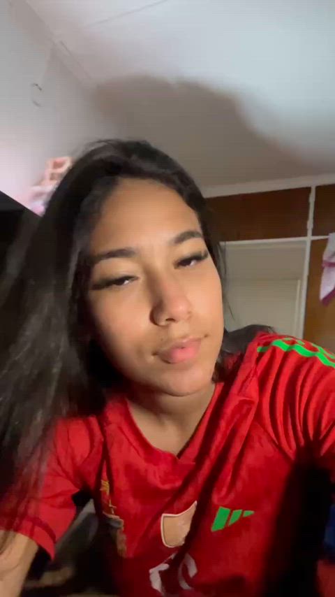 I'm OBSESSED with how soft it gets when it's already come, I don't get it hard quickly and I love that, having it soft in my mouth is my addiction...don't judge me