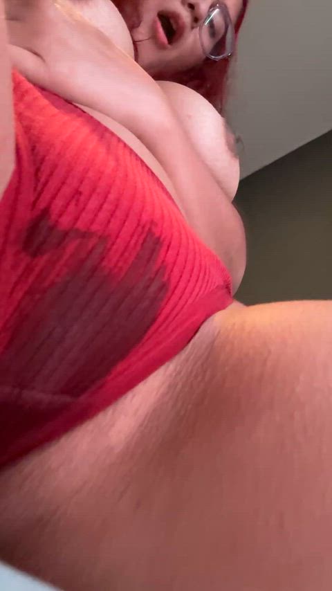 It’s all about vibes, curves 🍑 and a little more than just video🍒 if you feel it — it’s all below 👇 thumbnail