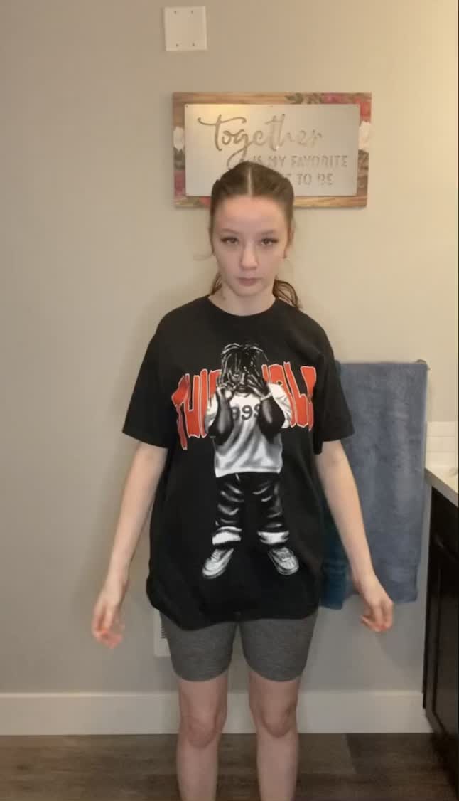 Her Magical Content In Comments