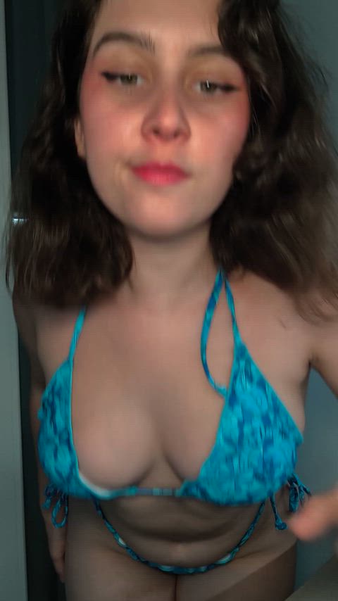 a cute Spanish butt