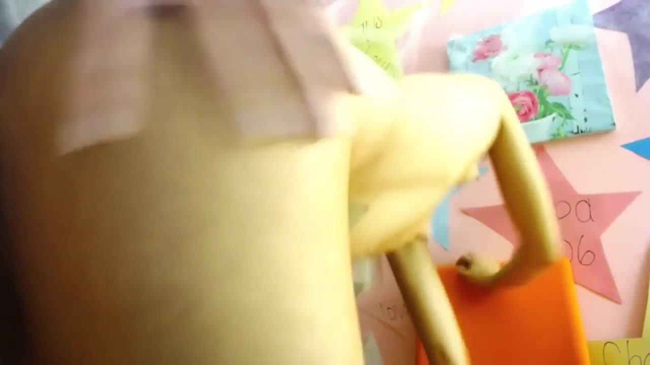 Blondie Gets Fucked And Facialized