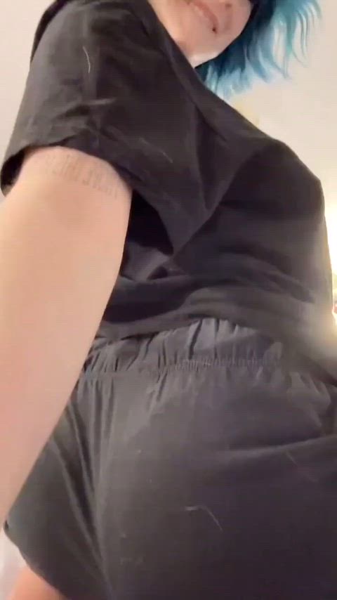 I'm ready to sit on ur face