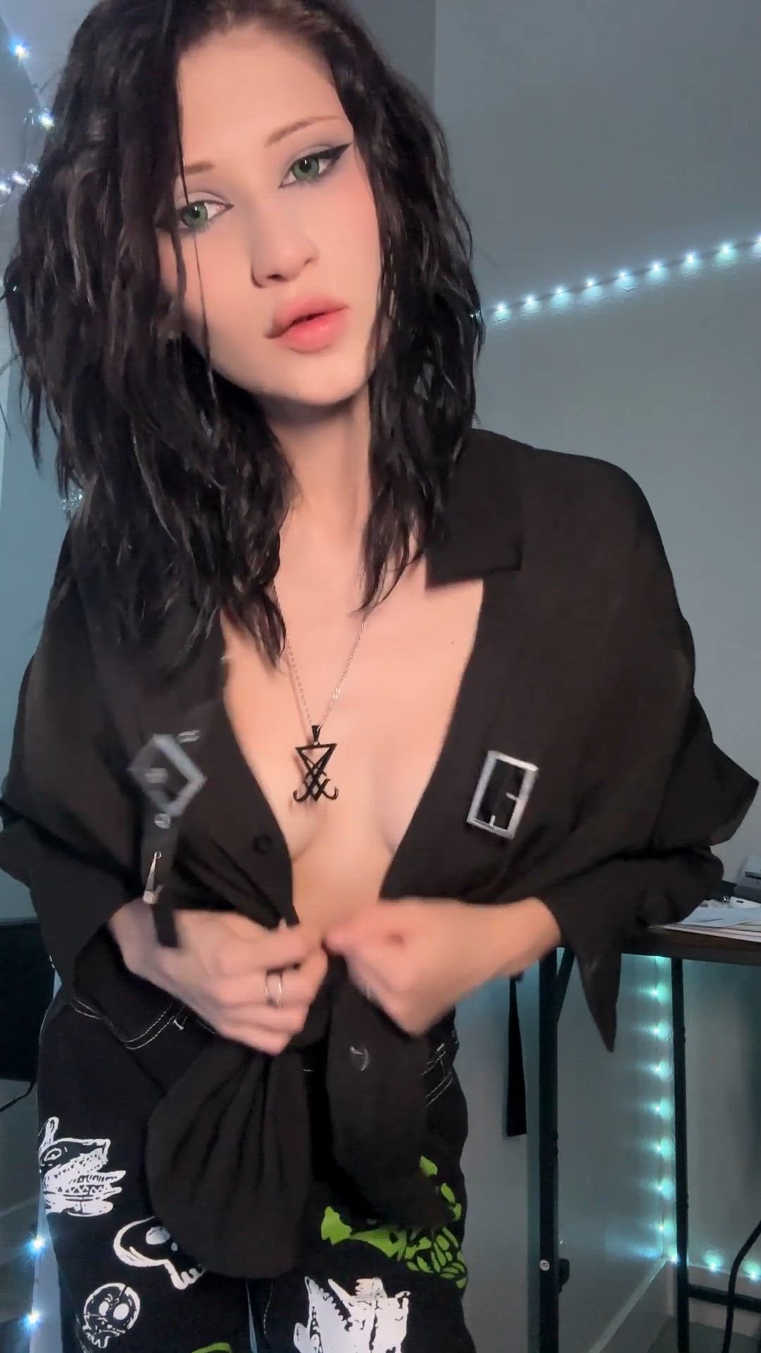 kiravamp recent video
