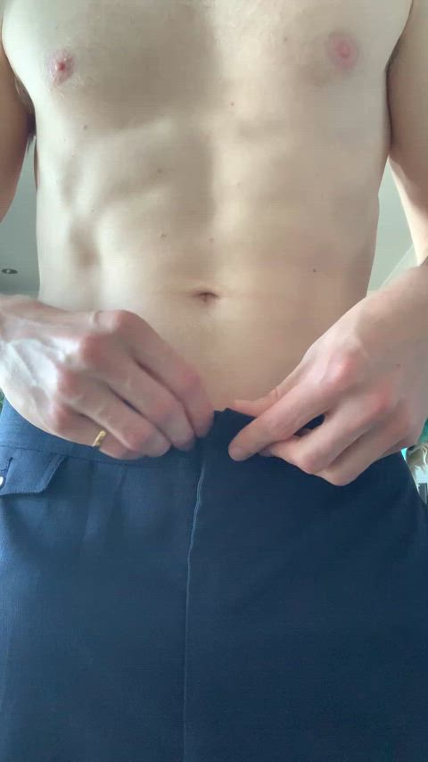 [31] can someone lend a mouth?