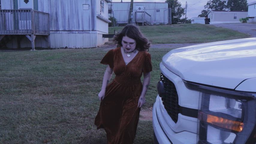 Wife couldn't make it inside after a long car ride