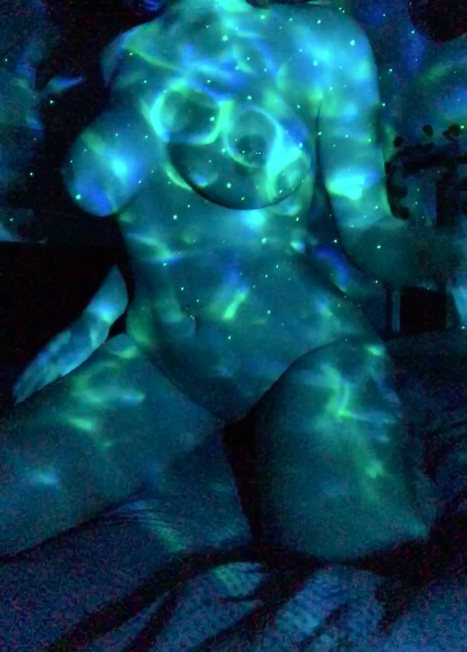 who wants some space tiddies? 💫😋