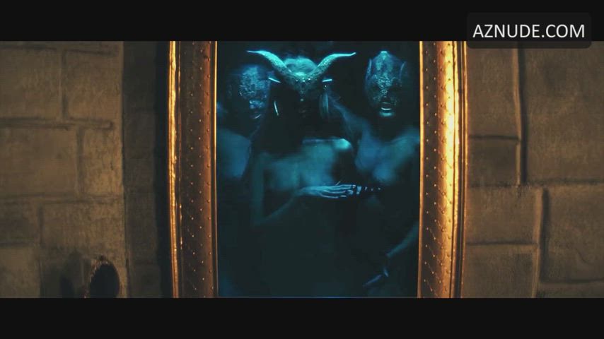 Mikaela Porter, Kerry Murphy, and Chynna Rae Shurts - The Death of Snow White (2025)