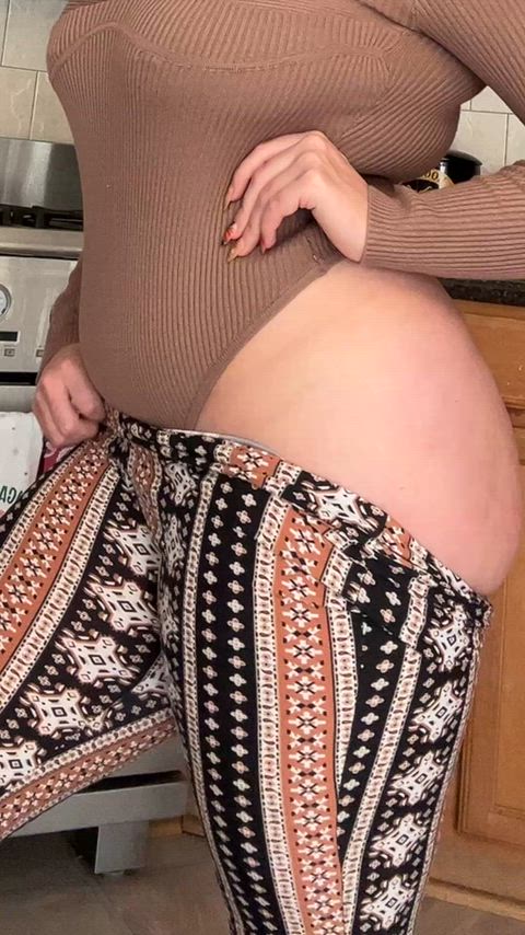 Stuff me before the turkey💦🍗