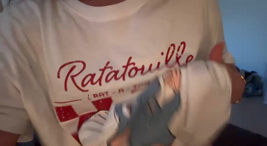 Would you dare to pull me onto your bed tonight?