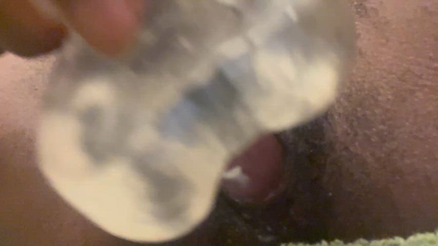 Men who eat hairy creamy pussy say me