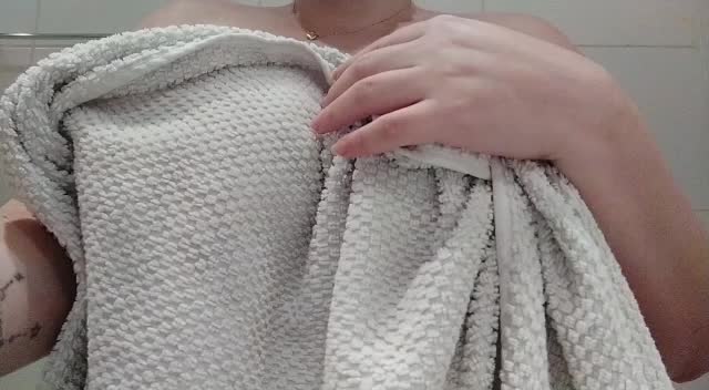 Some people wanted towel stuff and you know, I'm built to please ;D