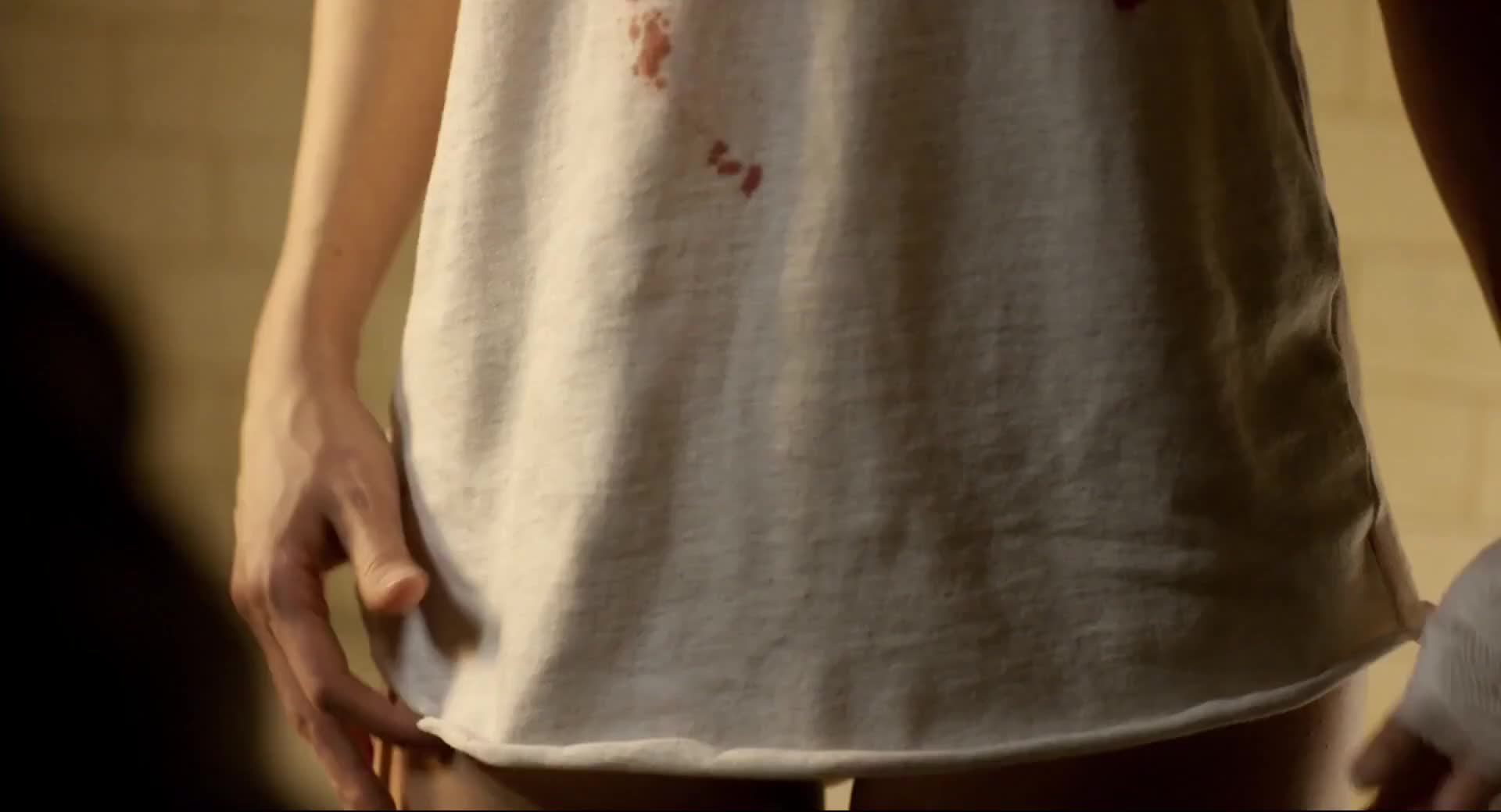 Kiele Sanchez - Sick Body in 30 Days Of Night: Dark Days