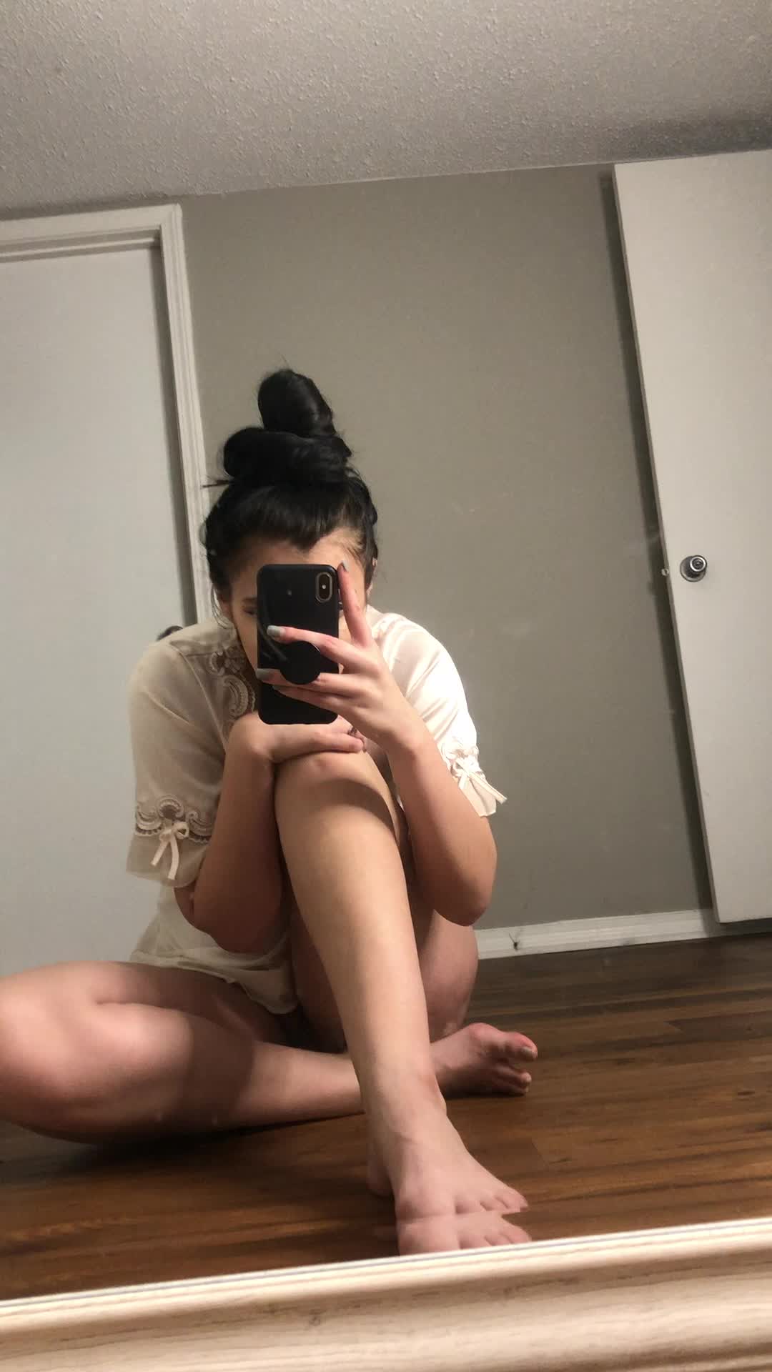 Shoutout to this sub for making me less insecure about my pussy 😊