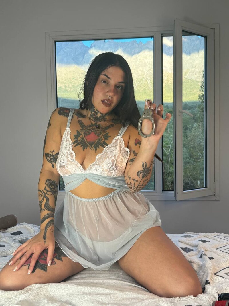 Domination, Dominatrix, Domme, Femdom, Findom, Lingerie