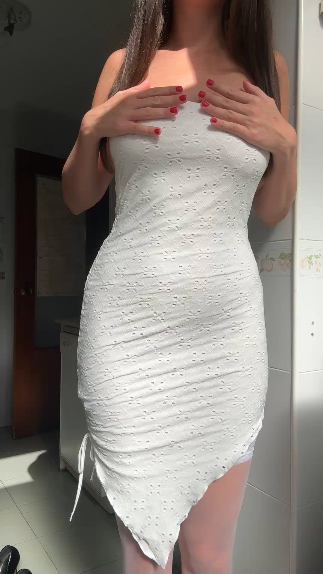 Marry me in this dress and then we can start creampie marathon