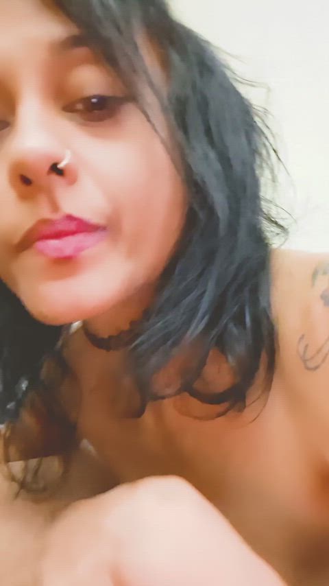 Hottie Wyld Yasmin spitting in your mouth. thumbnail