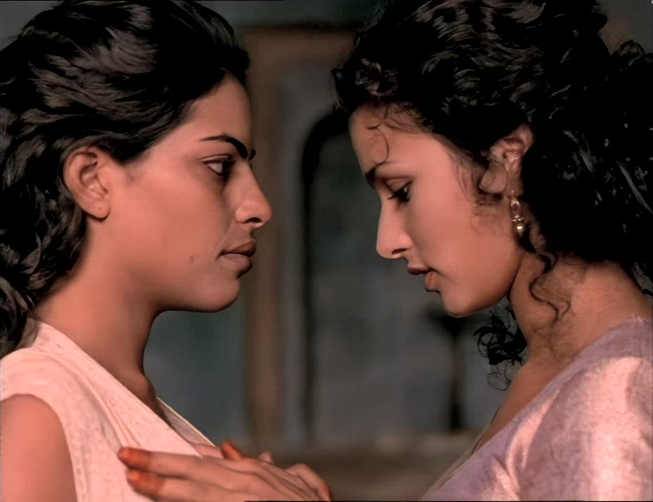 Sarita Choudhury & Indira Varma N*de lesbi@n scene