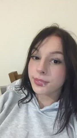 Who is this trans girl?