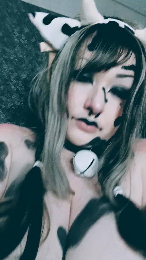 Do you like 🐮 girls?