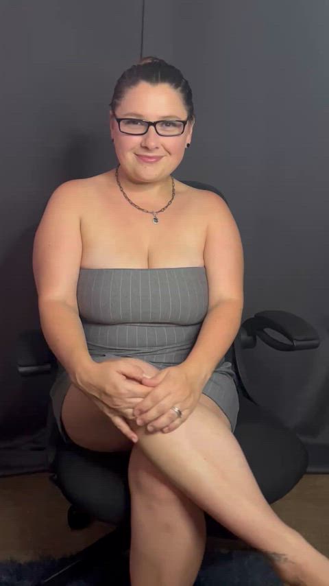 Not allowed to wear panties at work anymore