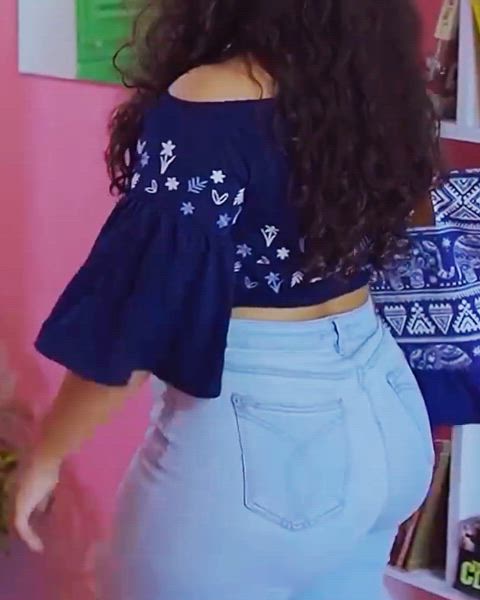 Sandani Fernando (ITN Sri Lanka's "Visekari")