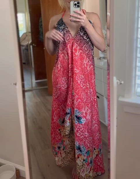 Do you prefer Sundress or no dress