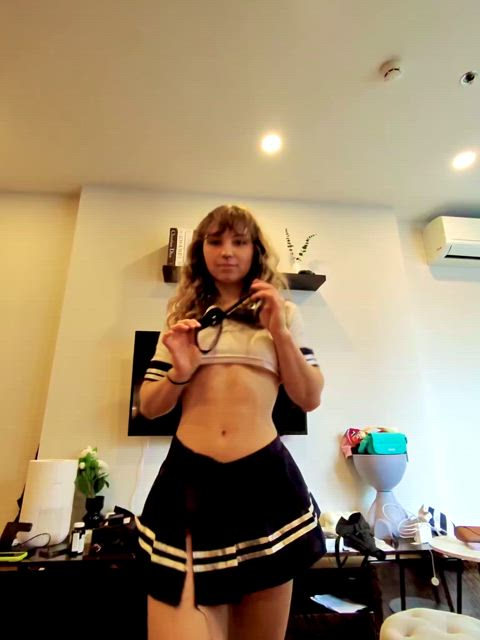 Love to grind my ass on you