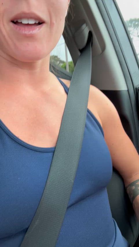 [f] Love that I can pump and flick even on the way to work
