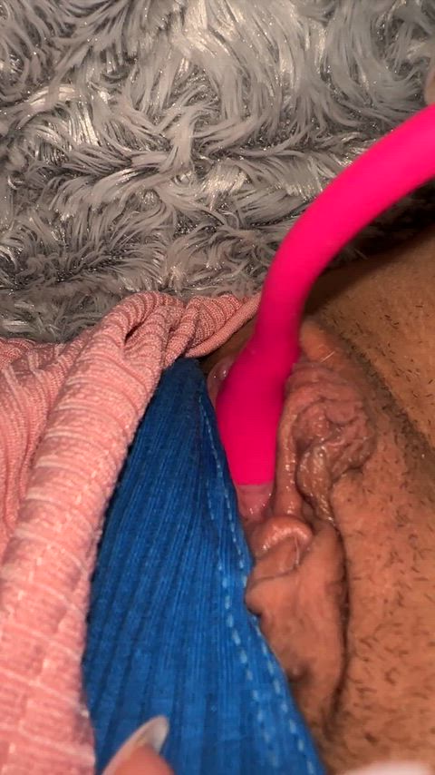 [Lush vibrator] eat it out