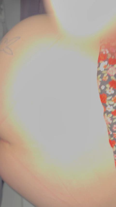 I love feeling his balls push all the against me when he’s so deep in my asshole🤤😩