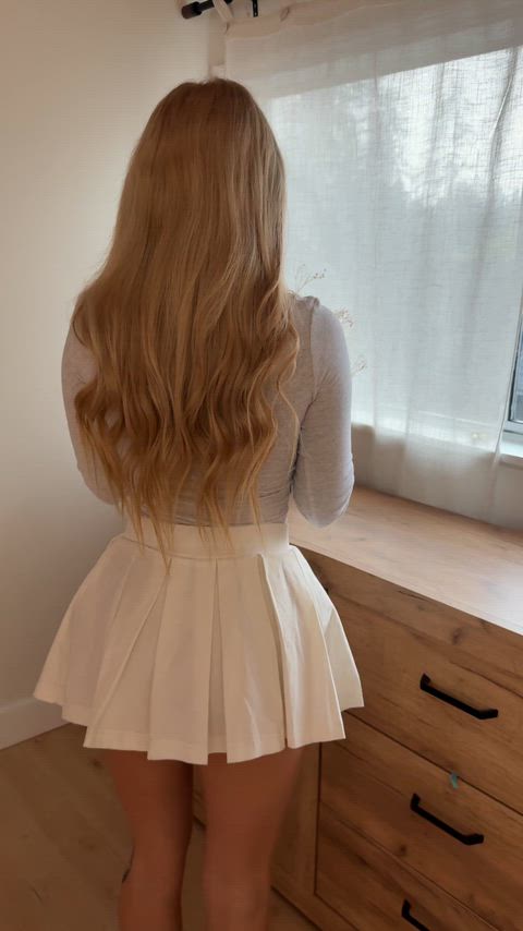 The best upskirt views have lovely panties