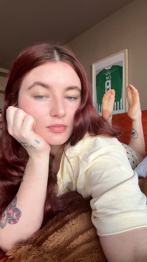 Amateur Fansly Feet Feet Fetish OnlyFans Porn GIF by ellaiswild