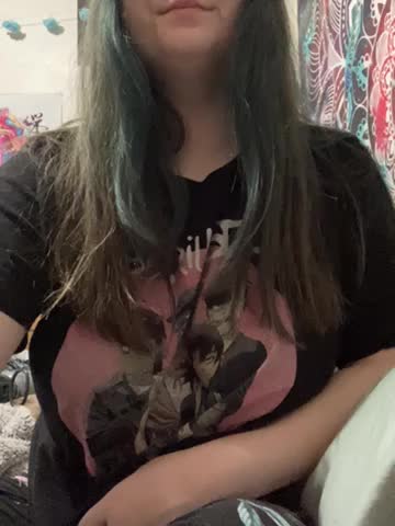[F[19 should I start dropping by more often? What do you think! 🤤🤪