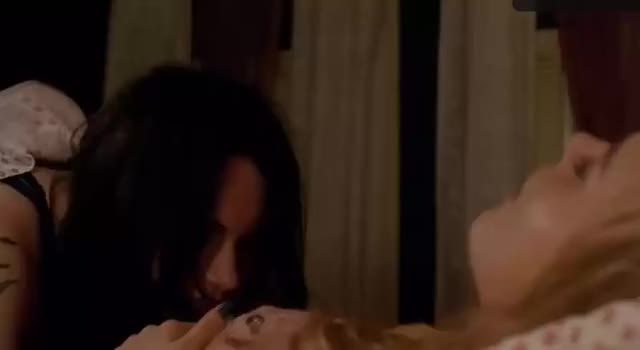 Laura Prepon Nude Porn GIF by redbledcom