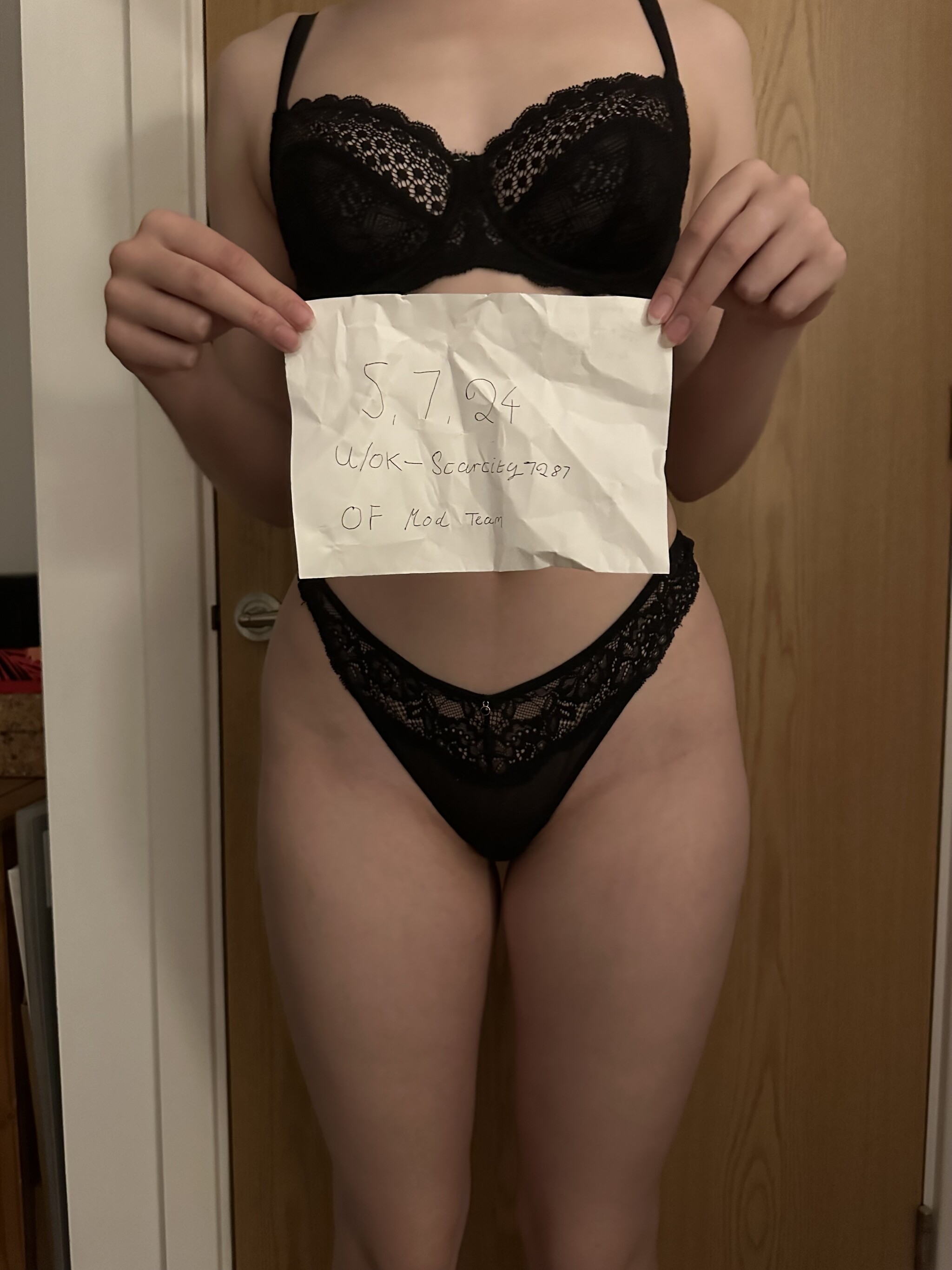Curvy years amateur ass