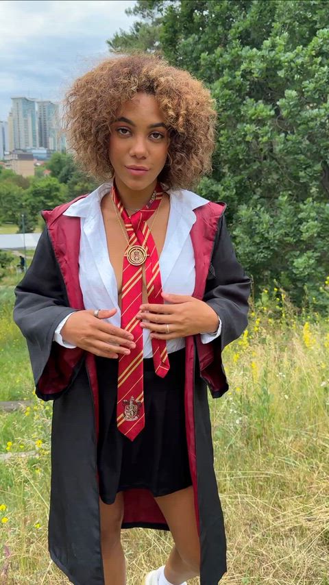 Harry Potter by MoanaOcean