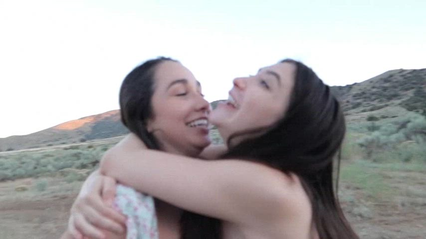 Kissing Lesbian Lesbians Outdoor Porn GIF by dreamittoreality