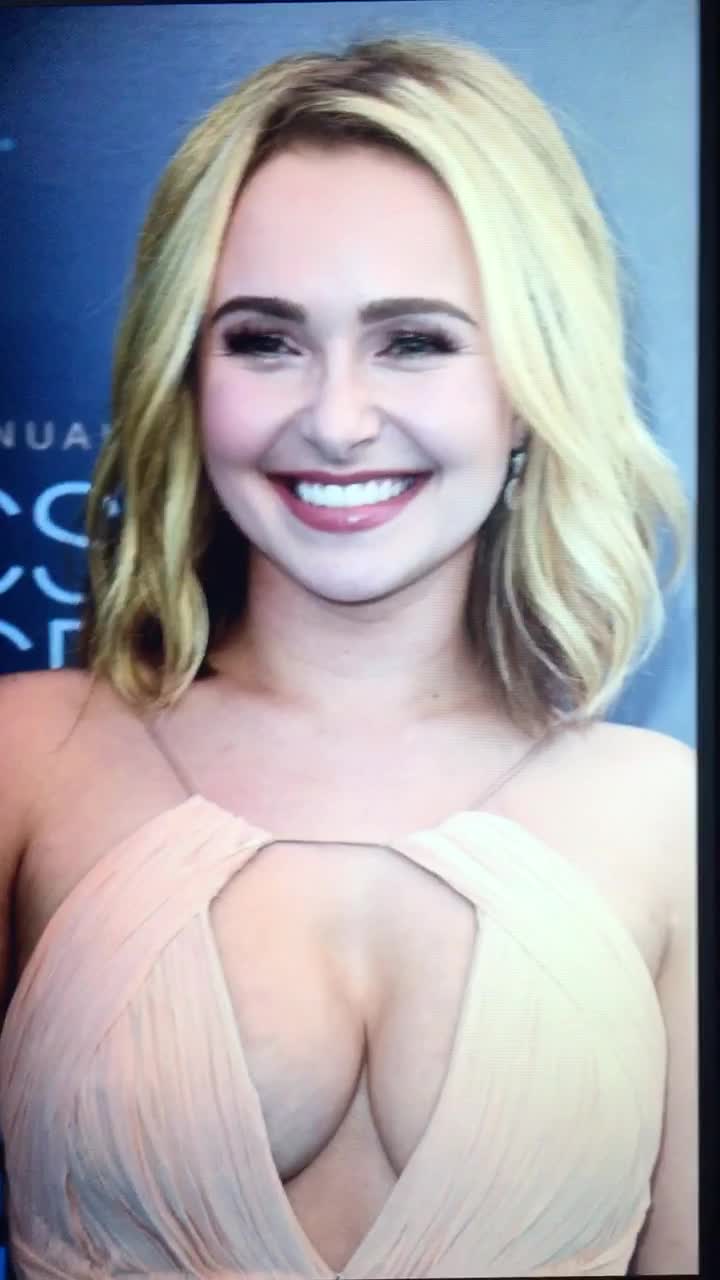 Hayden Panettiere makes my cock burst on her pretty face and sexy huge titties!!!