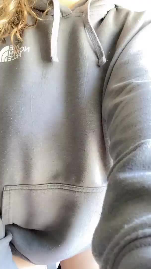 Who Like This titty Drop ? 🔥💥 💥🔥